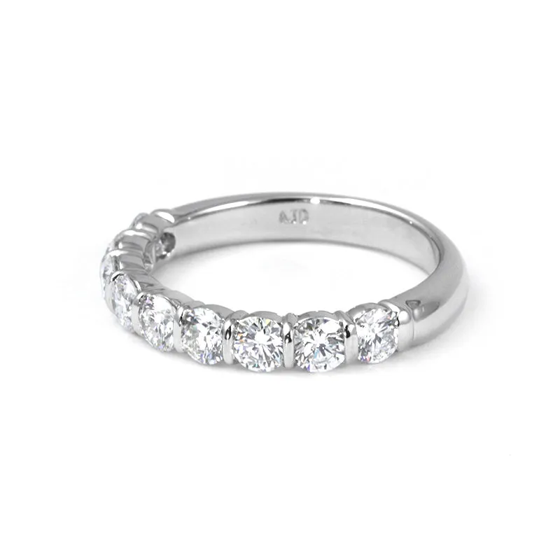 Fink's 9 Round Bar Set Diamond Band