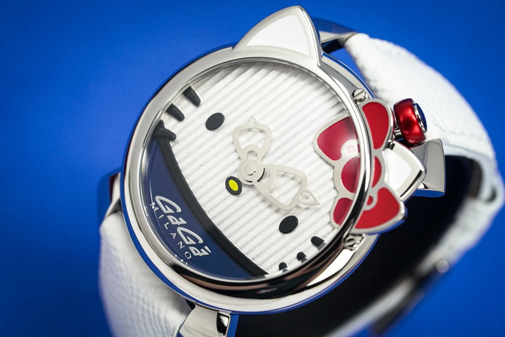 GaGà Milano Watch Hello Kitty 40mm Steel White