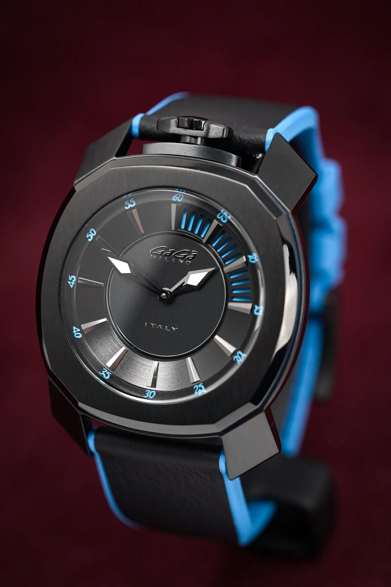 Gaga Milano Watch Frame_One Black PVD 7052.02