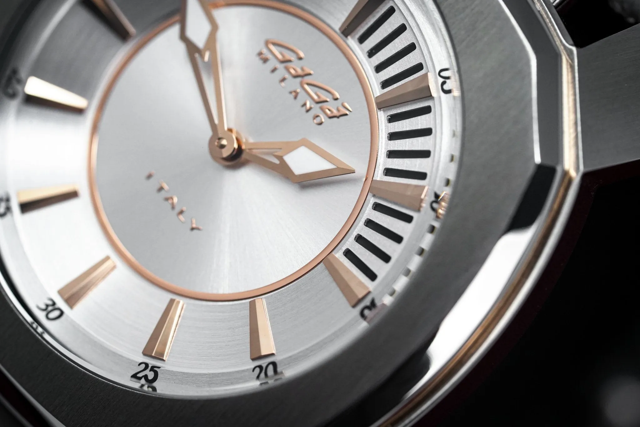 Gaga Milano Watch Frame_One Silver 7050.01