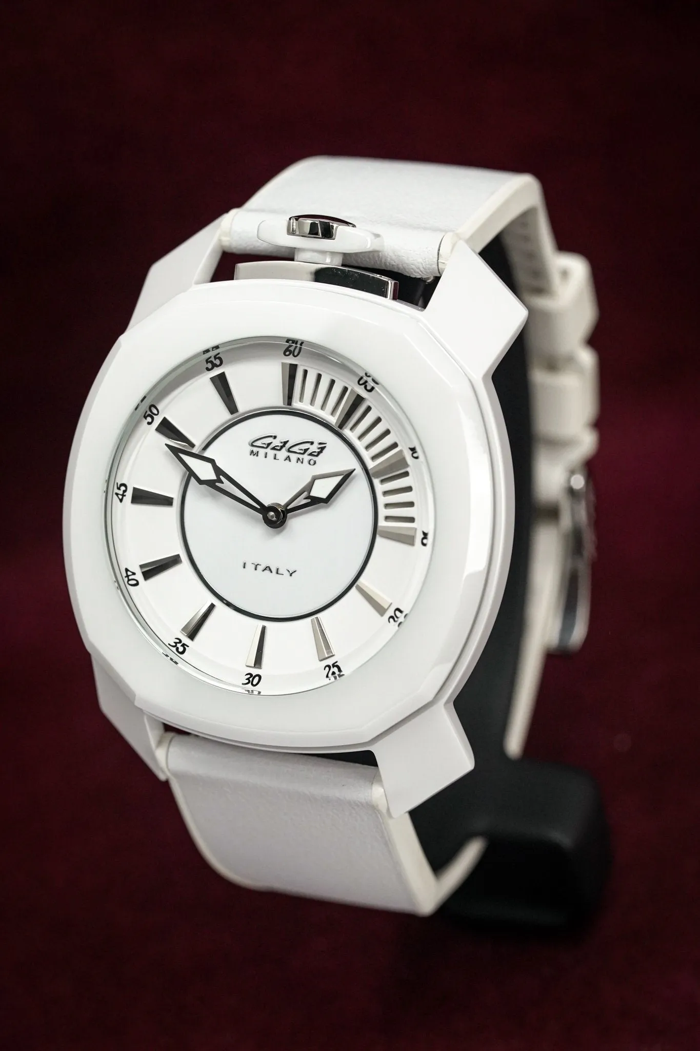 Gaga Milano Watch Frame_One White Ceramic 7250.01