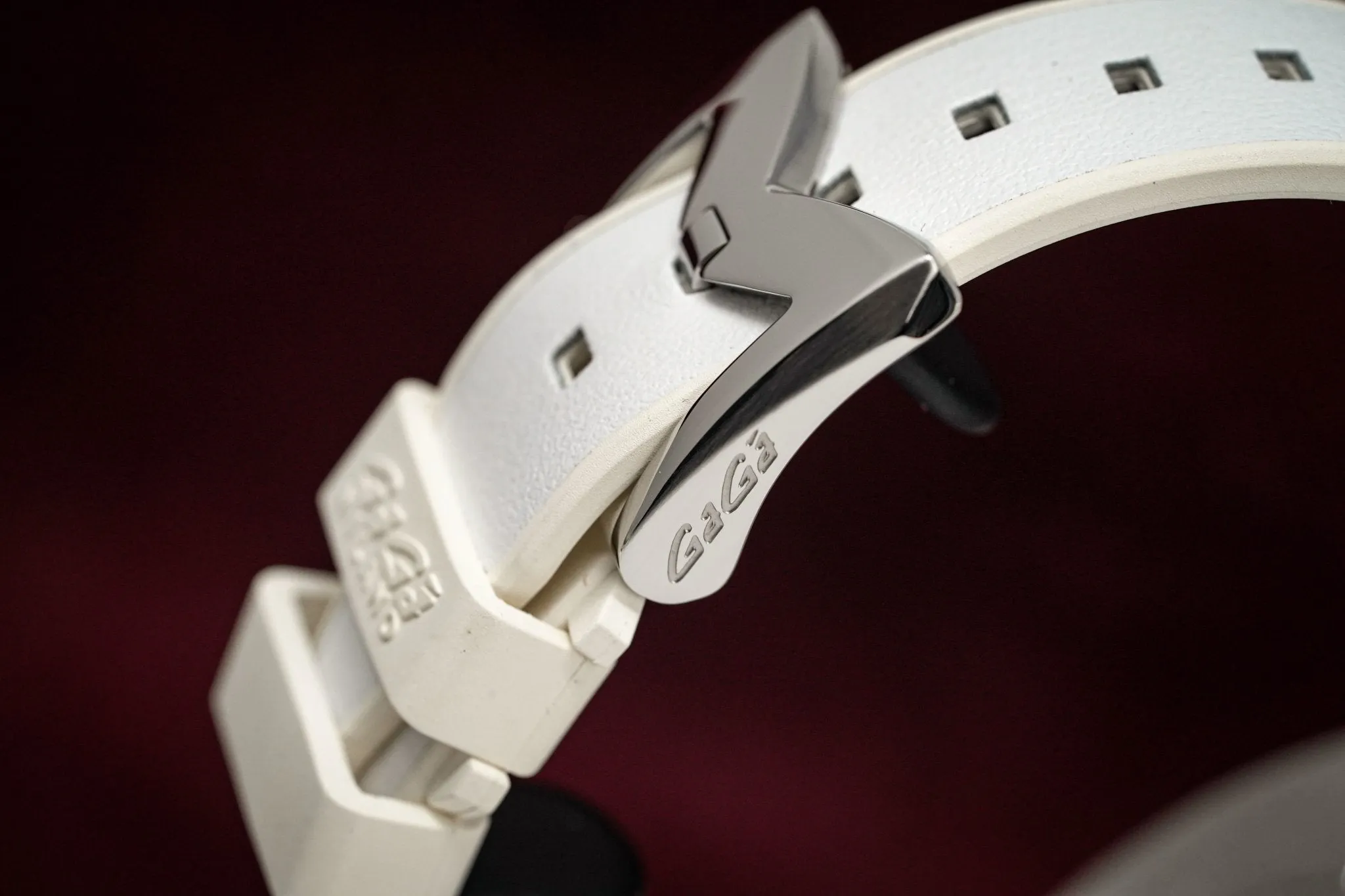 Gaga Milano Watch Frame_One White Ceramic 7250.01