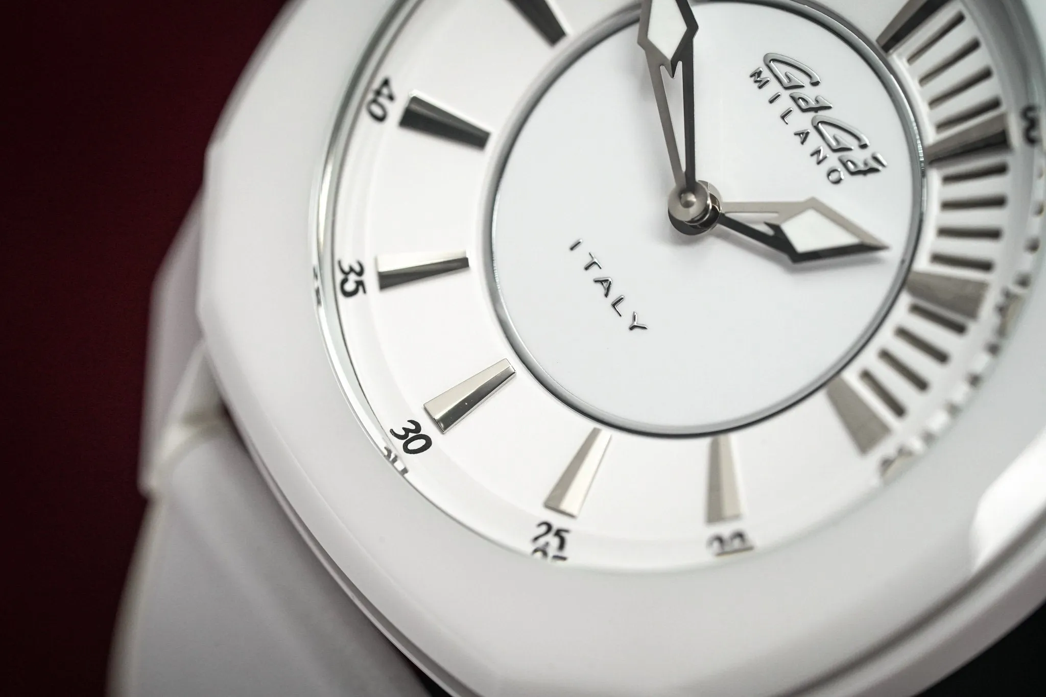 Gaga Milano Watch Frame_One White Ceramic 7250.01