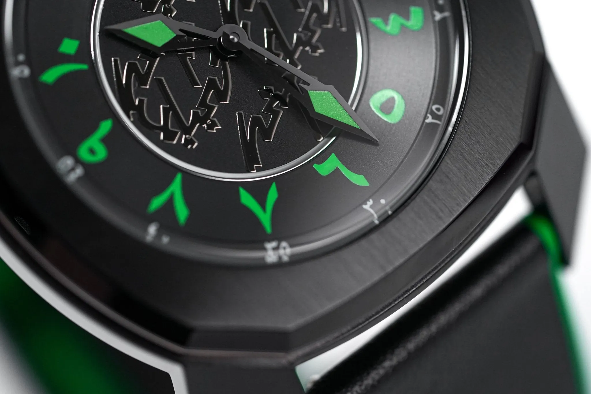 Gaga Milano Watch Frame_One x Nadine Kanso Limited Edition 7052.AR01