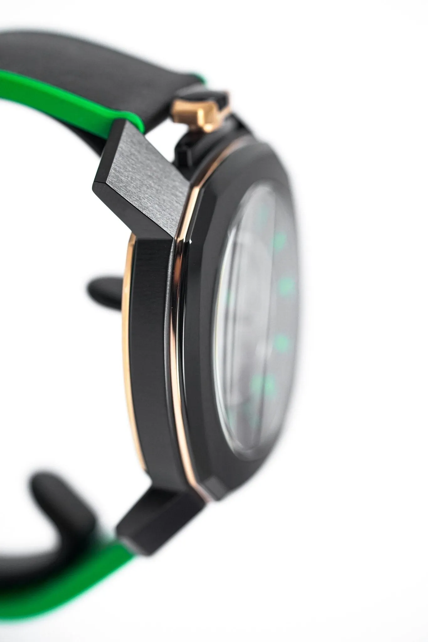 Gaga Milano Watch Frame_One x Nadine Kanso Limited Edition 7052.AR01