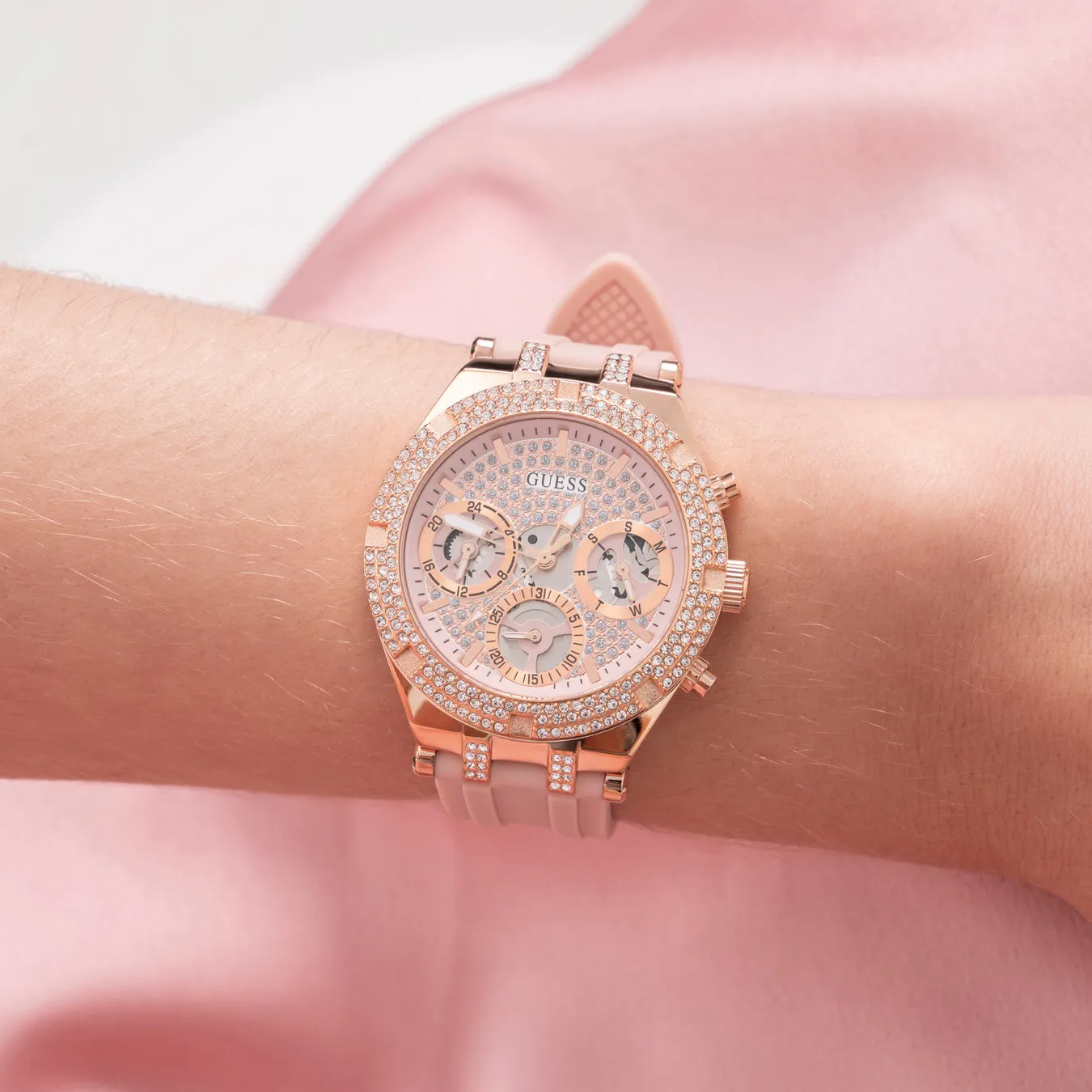 Guess GW0407L3 Ladies Heiress Rose Gold Watch