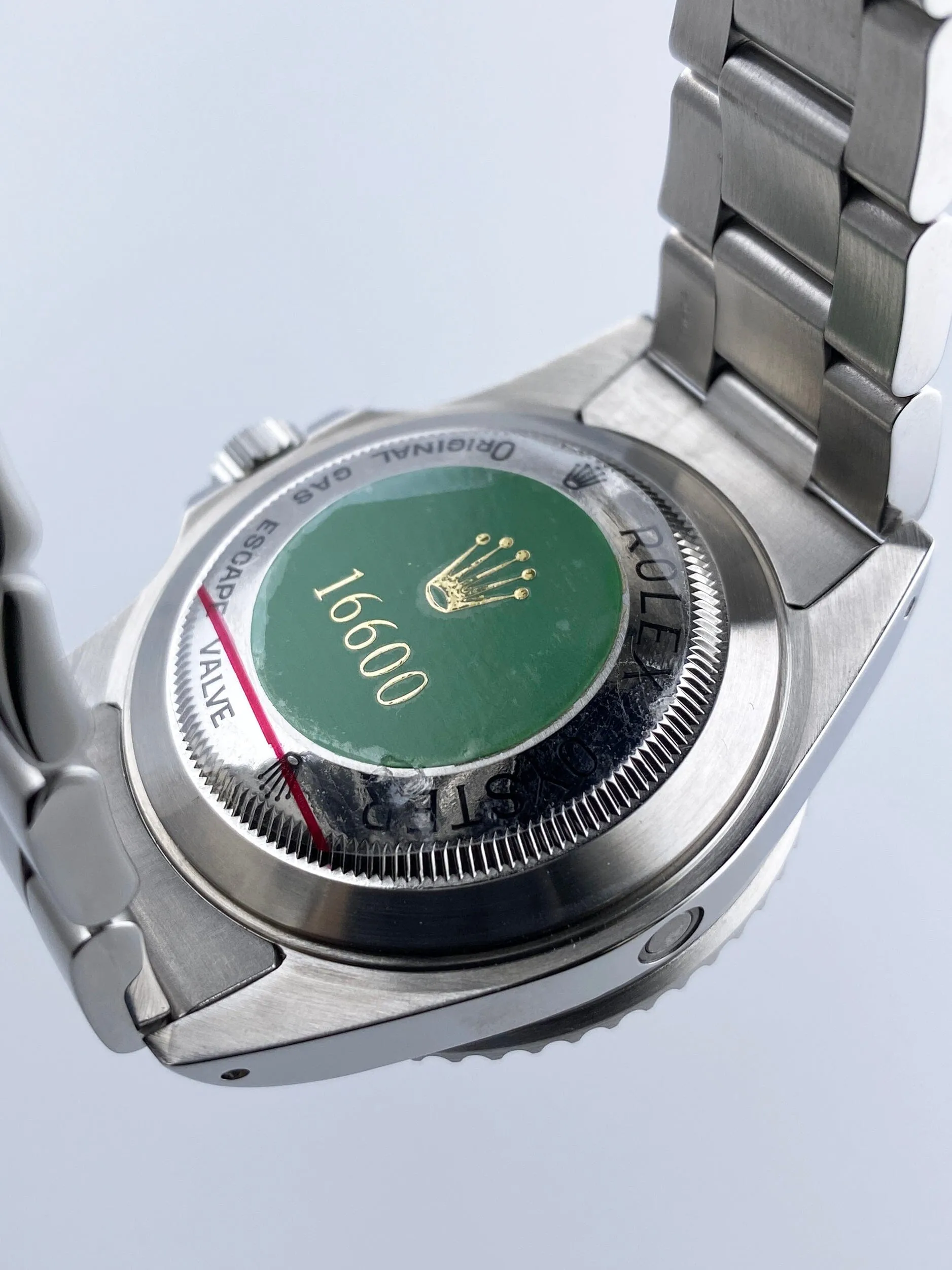 Rolex Sea-Dweller 16600 Black Dial Steel Mens Watch Box Papers