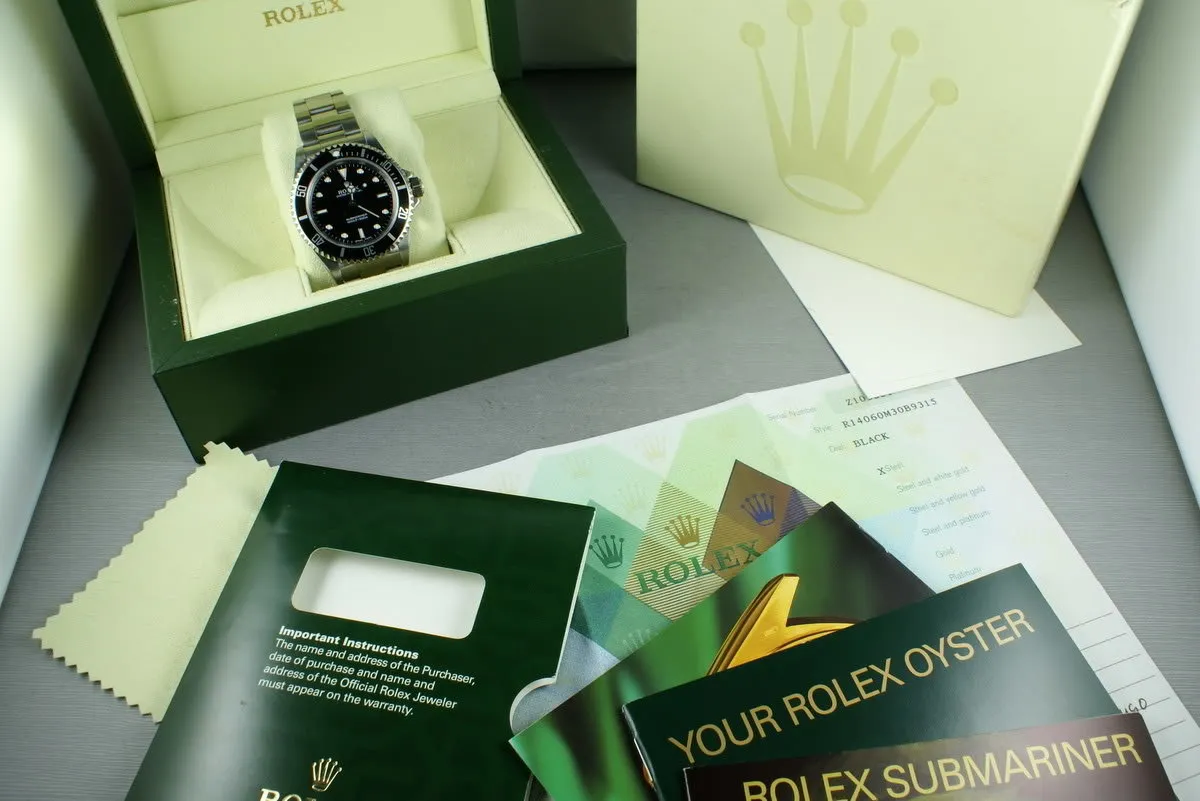 Rolex Submariner 14060 Z serial with box and Papers