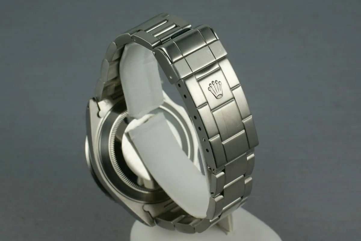 Rolex Submariner 16610 Box and Papers A serial