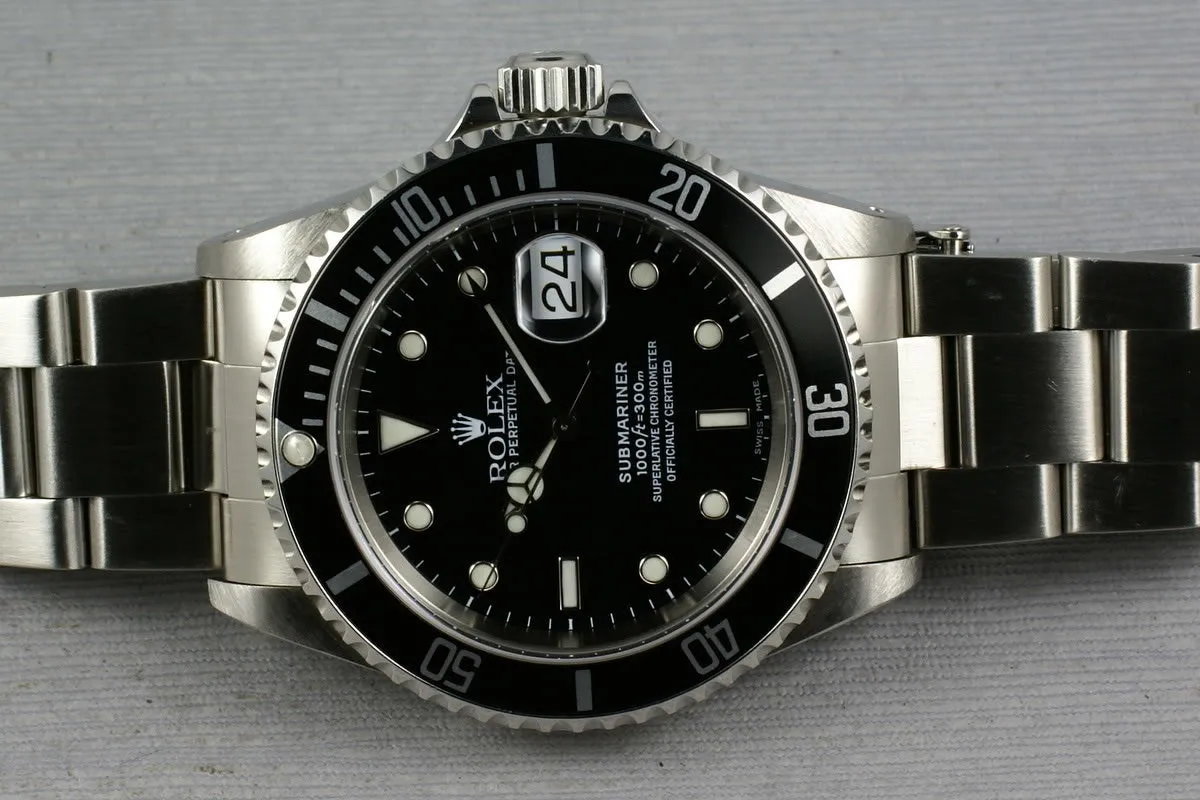 Rolex Submariner 16610 Box and Papers A serial