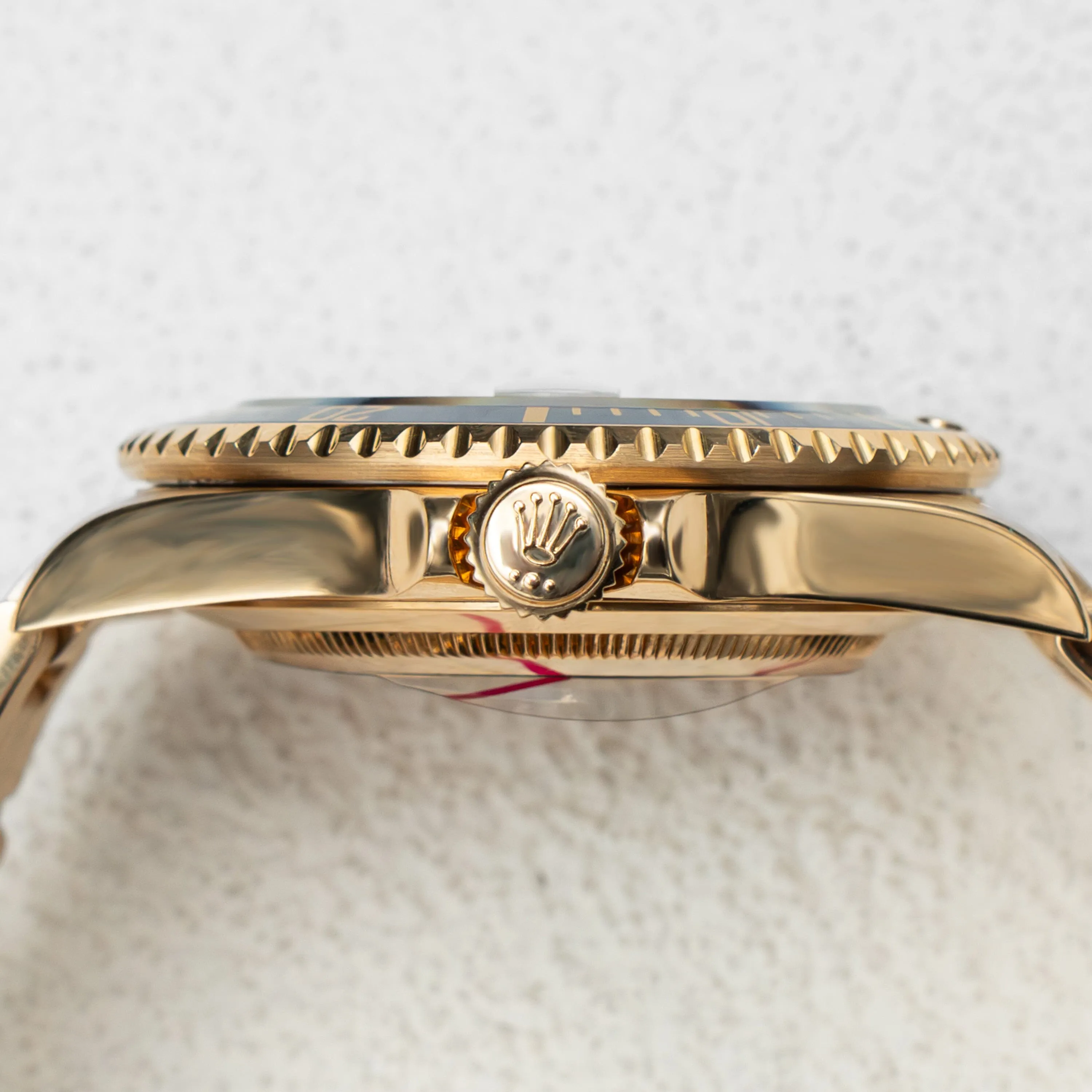 Rolex Submariner 16618 Blue Dial 18K Yellow Gold Mens Watch Box Papers
