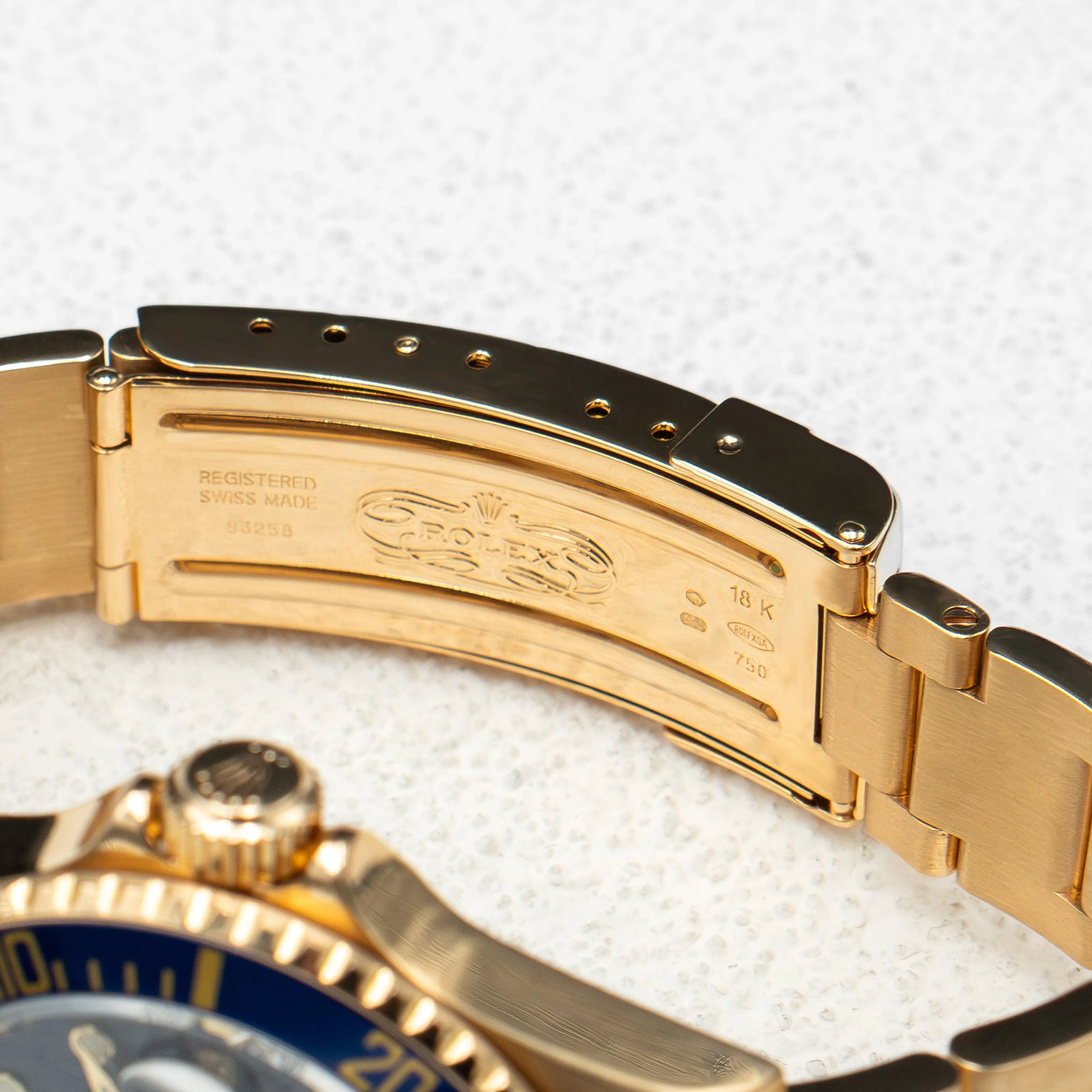 Rolex Submariner 16618 Blue Dial 18K Yellow Gold Mens Watch Box Papers
