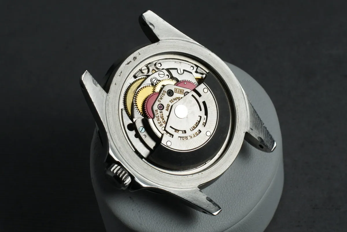 Rolex Submariner 5512 Meters First