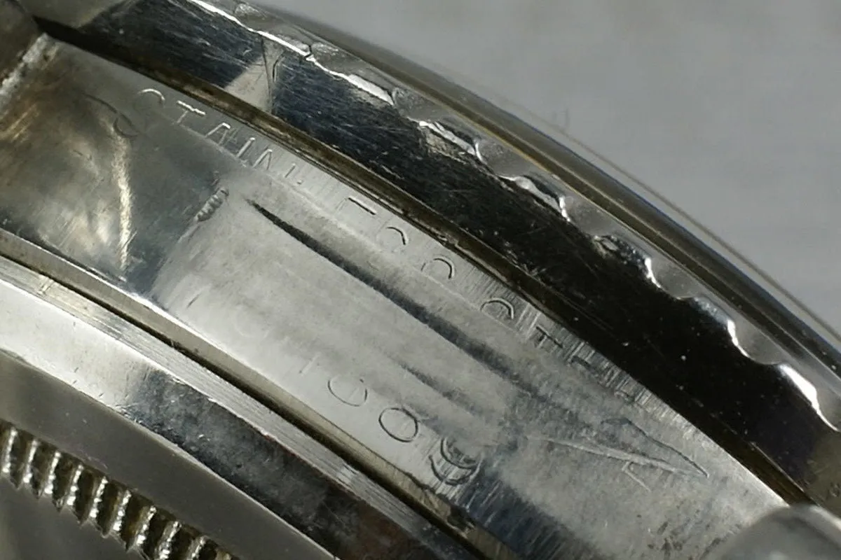 Rolex Submariner  5512 PCG with beautiful 4 line 2 color chapter ring