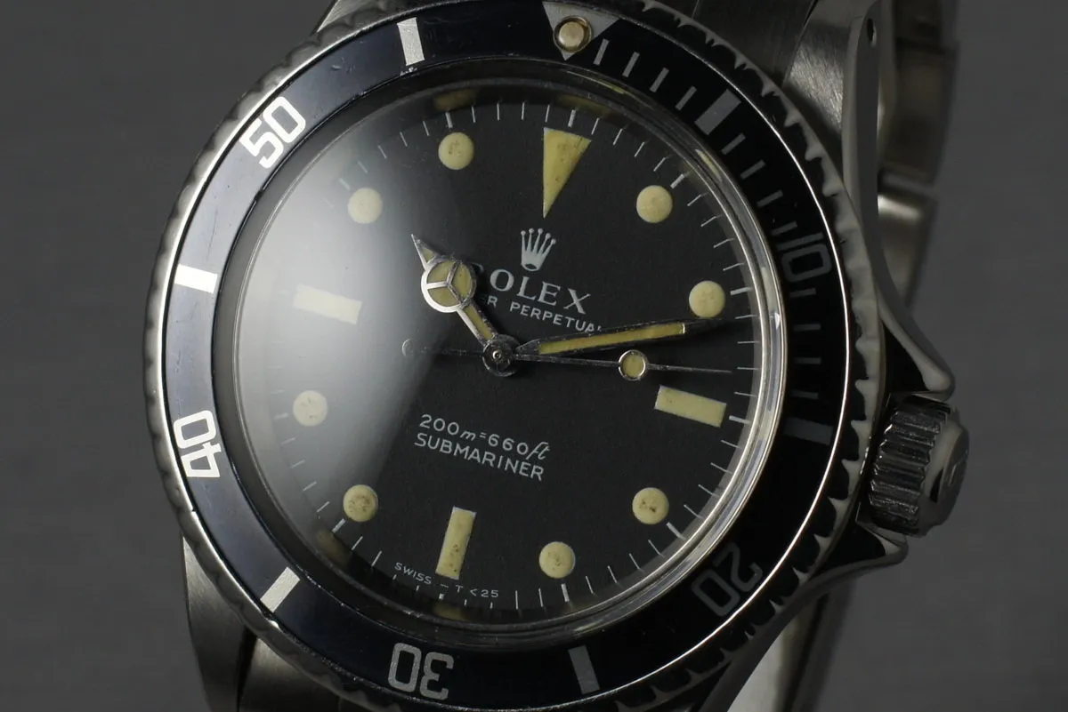 Rolex Submariner 5513 Meters First with Box and Rolex Service Papers