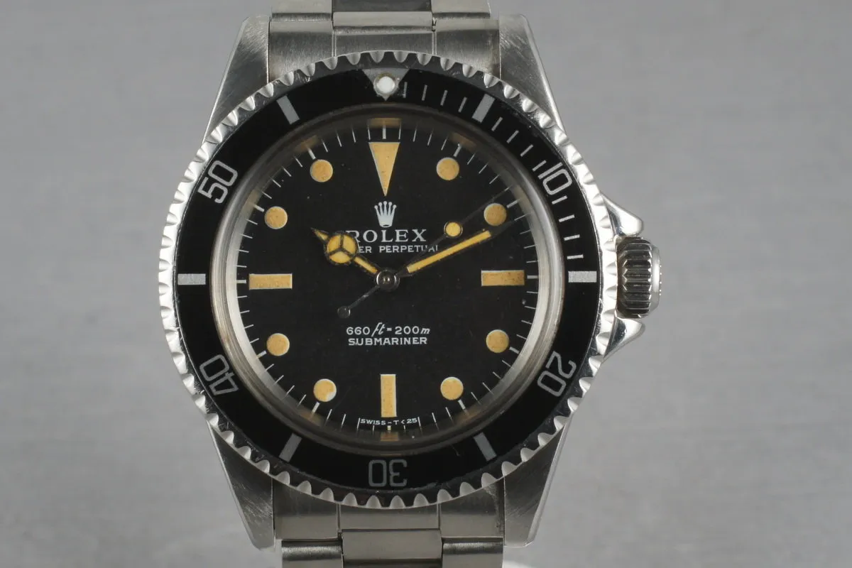 Rolex Submariner  5513 with orange creamy colored lume