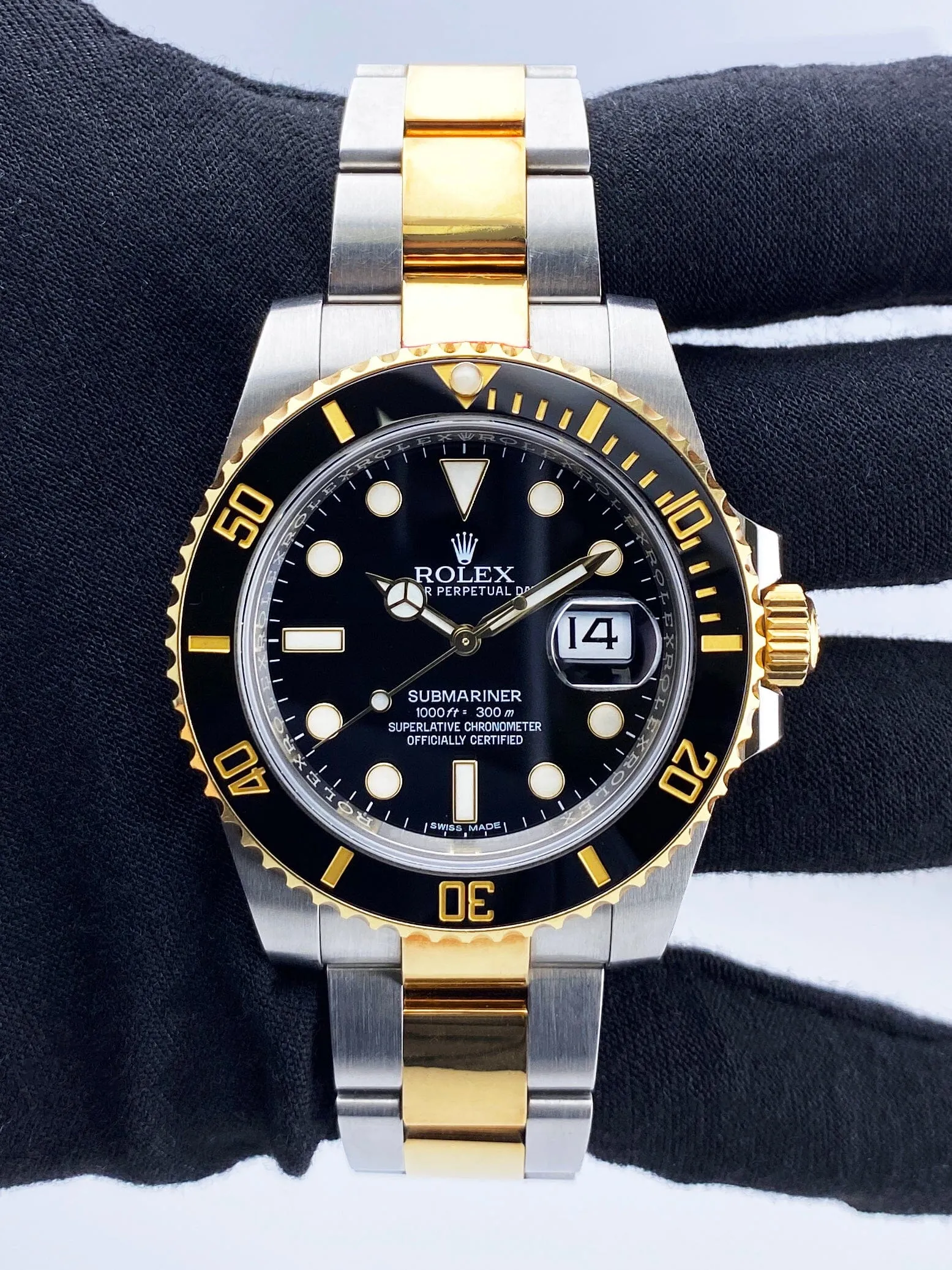 Rolex Submariner Date 116613LN Black Dial Mens Watch Box Papers