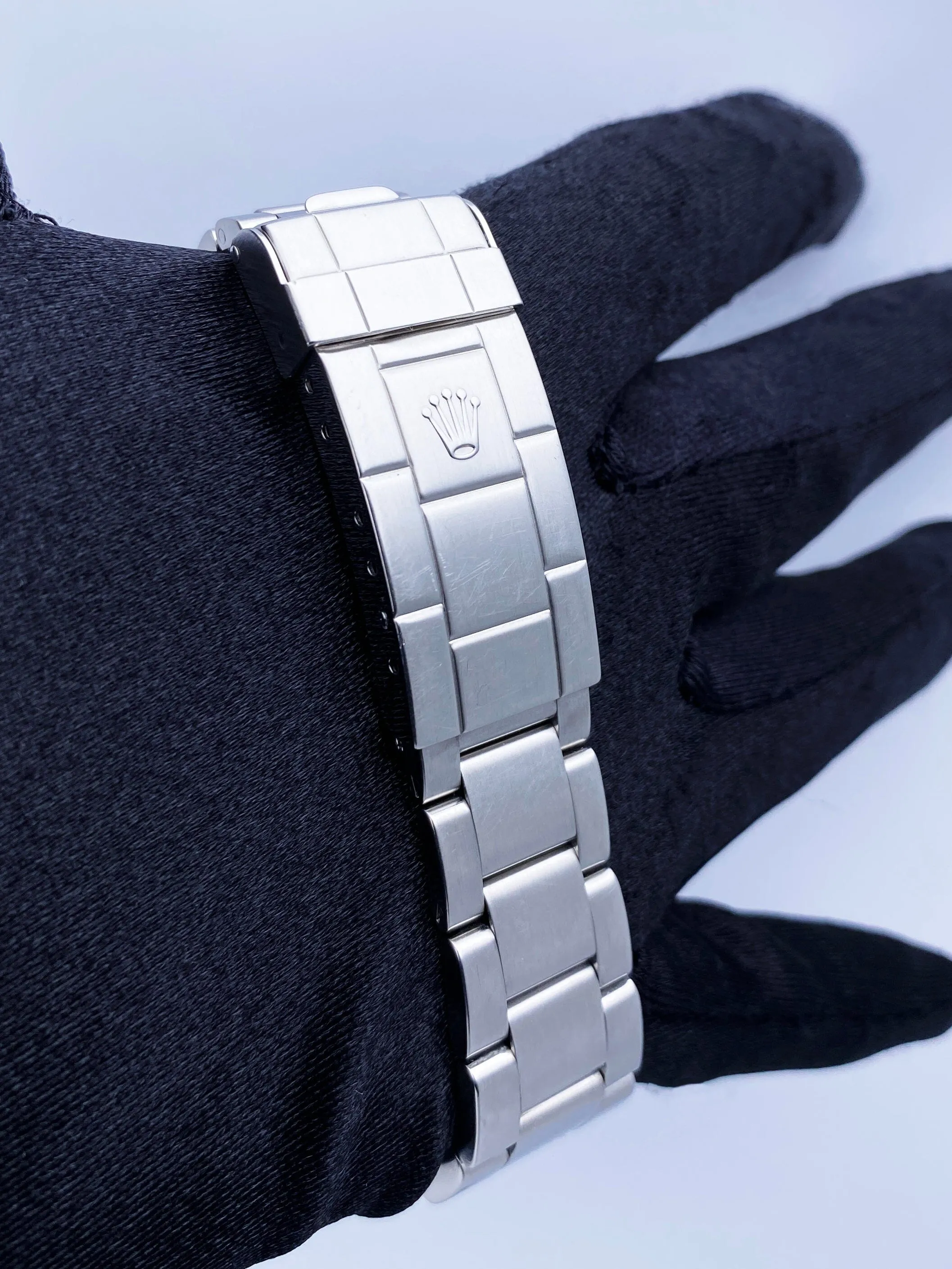 Rolex Submariner Date 16610 Engraved Rehaut Mens Watch