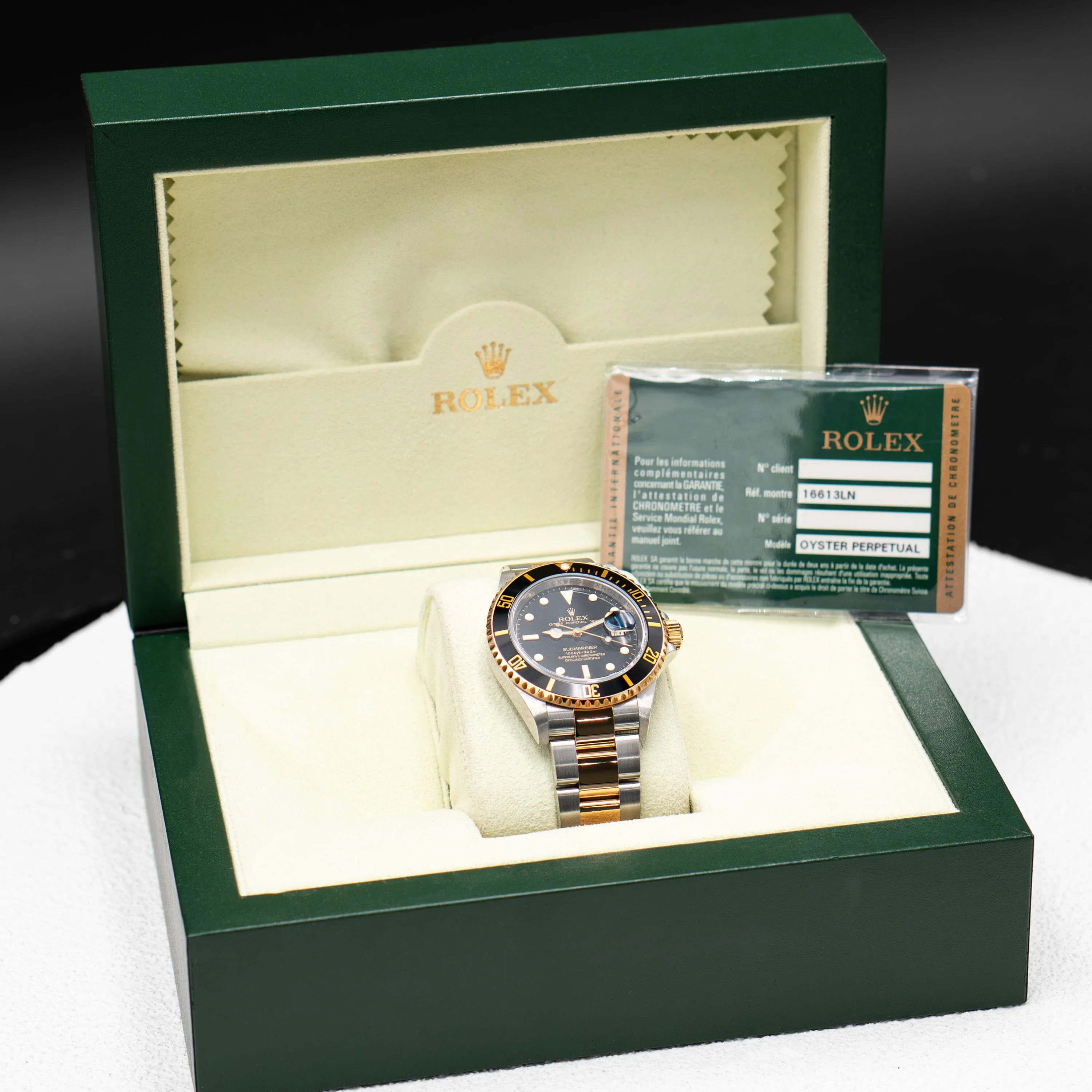 Rolex Submariner Date 16613LN Black Dial Mens Watch Box Papers