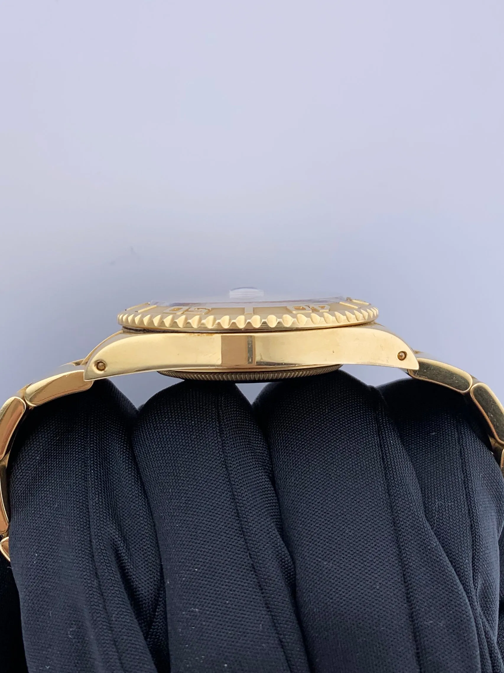 Rolex Yacht Master 16628 18K Yellow Gold Men's Watch
