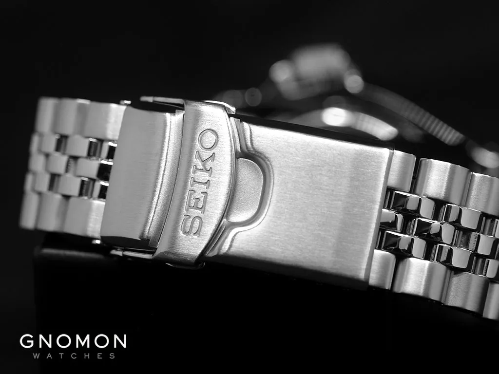 Seiko 5 Sports GMT Series White Ref. SBSC017