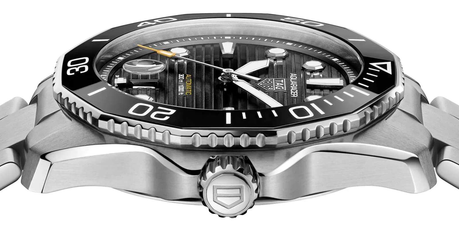 TAG Heuer Aquaracer Professional 300 Automatic Stainless Steel Black Dial Date Divers Mens Watch WBP201A.BA0632