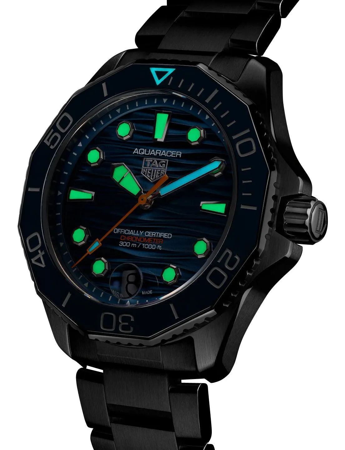 TAG Heuer Aquaracer Professional 300 COSC Automatic Stainless Steel Blue Dial Date Divers Mens Watch WBP5111.BA0013