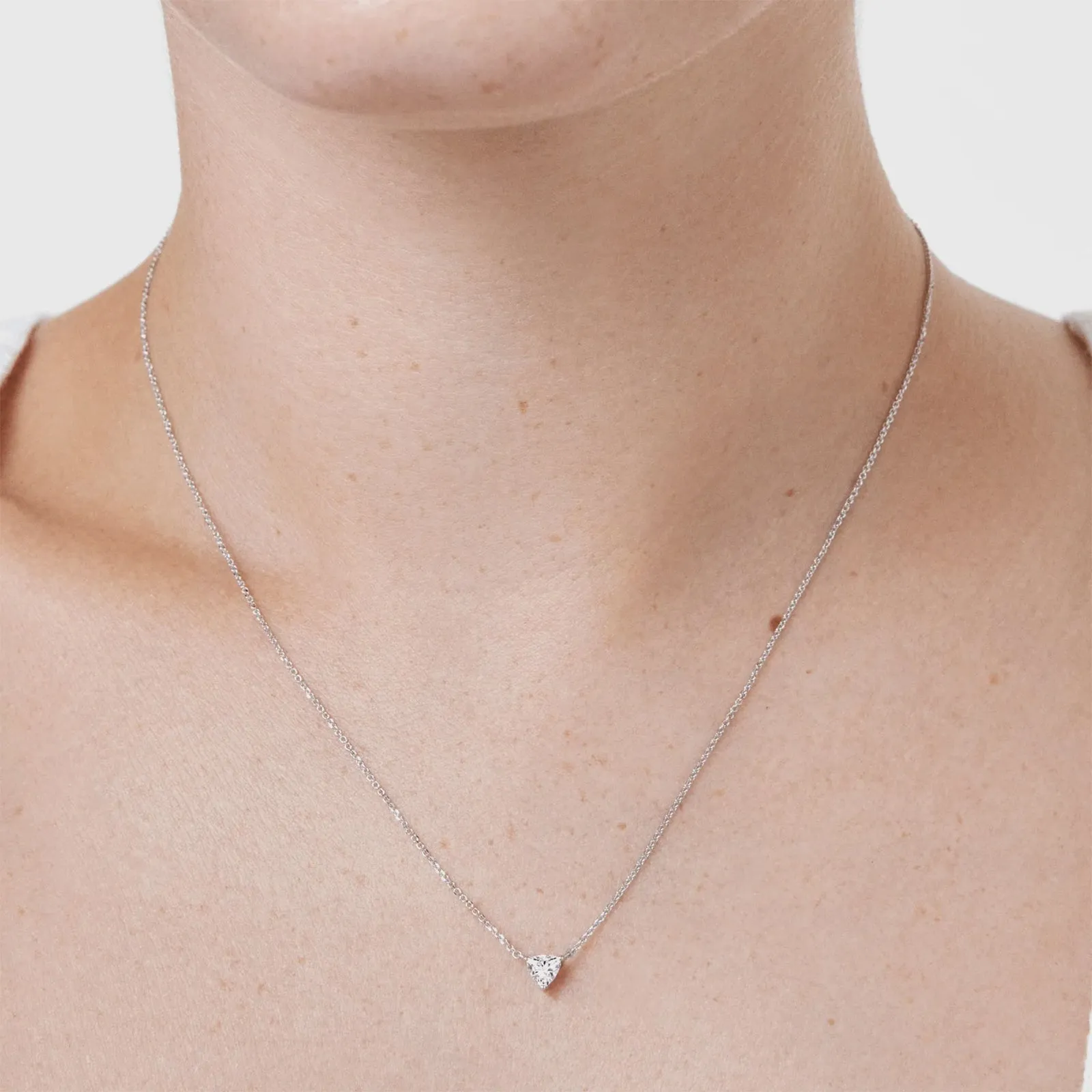 Trillion Solitaire Pendant | White (0.38ct)