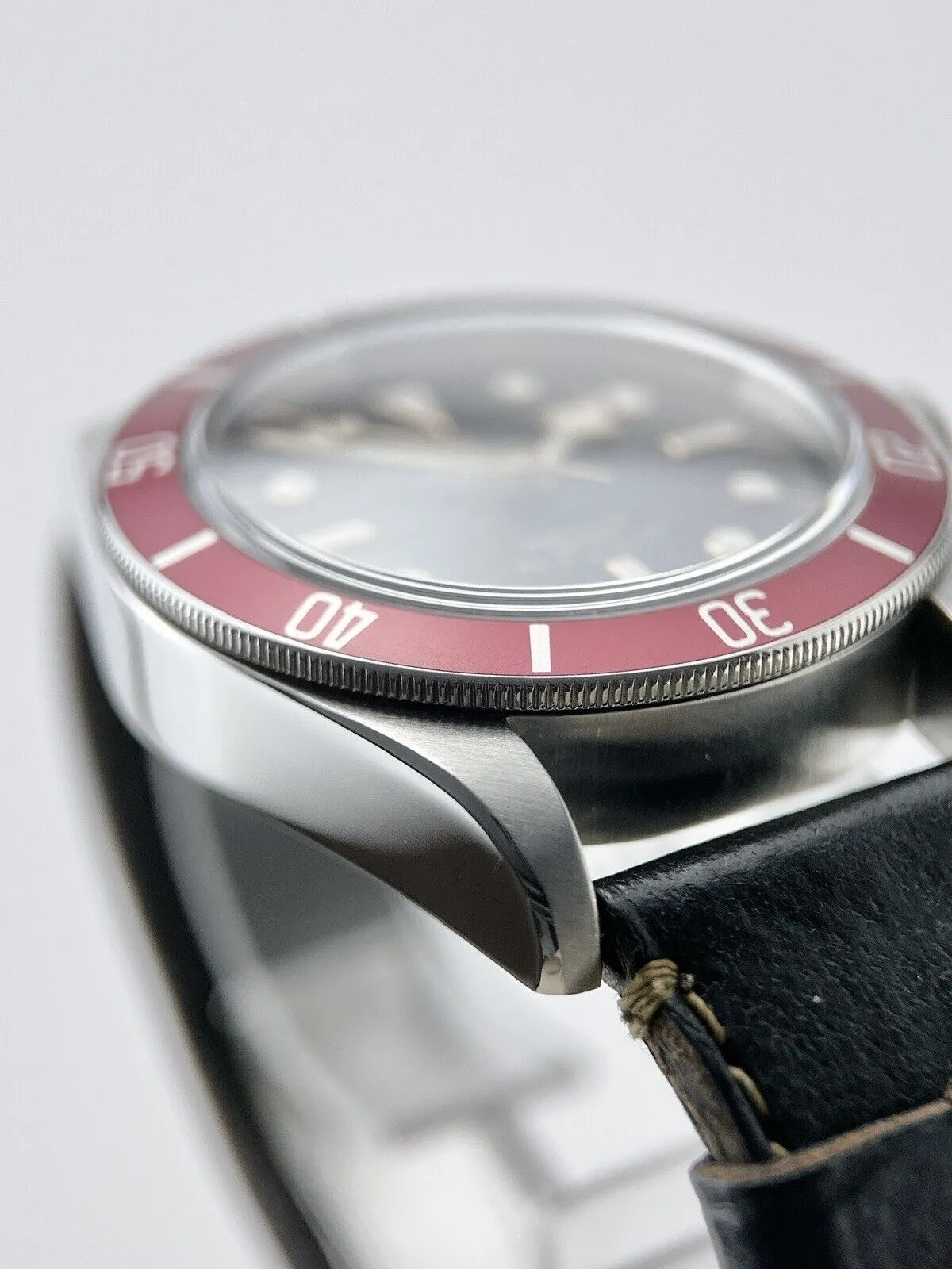 TUDOR Heritage Black Bay Smiley 79220R Red Bezel Automatic Men's Watch 40mm