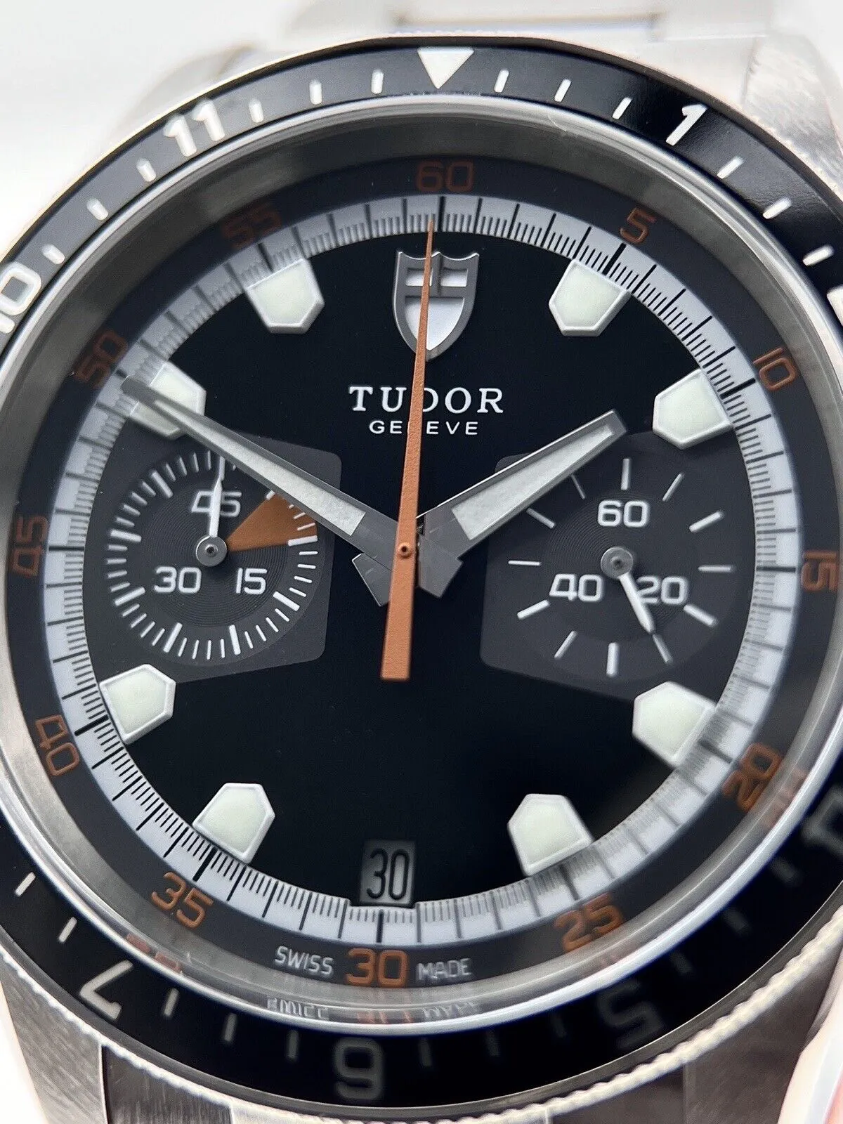 Tudor Heritage Chronograph Auto 42mm Steel Mens Bracelet Watch Date 70330N B&P