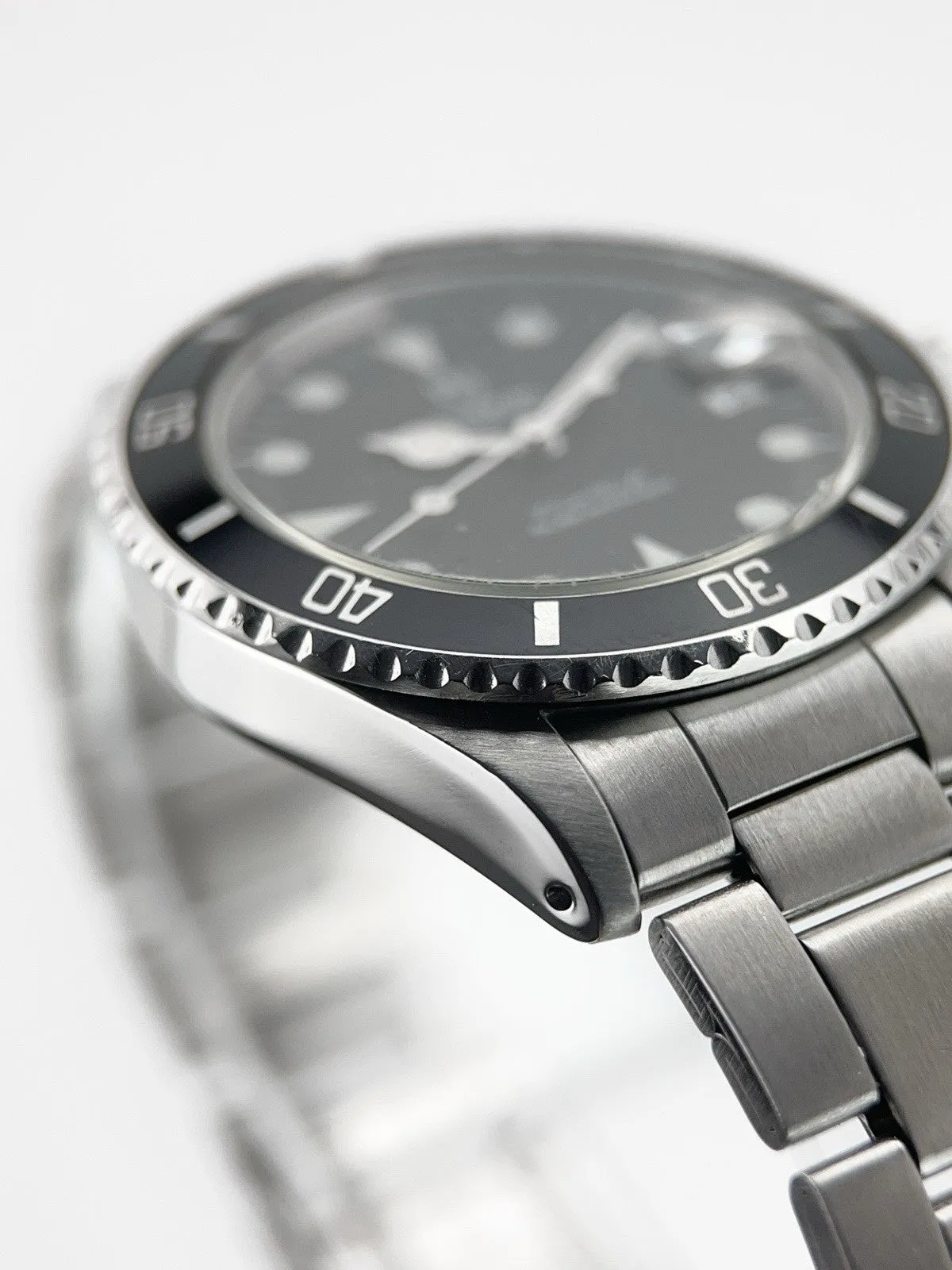 Tudor Submariner Stainless Steel Black Dial 36mm Automatic Mens Watch 75090