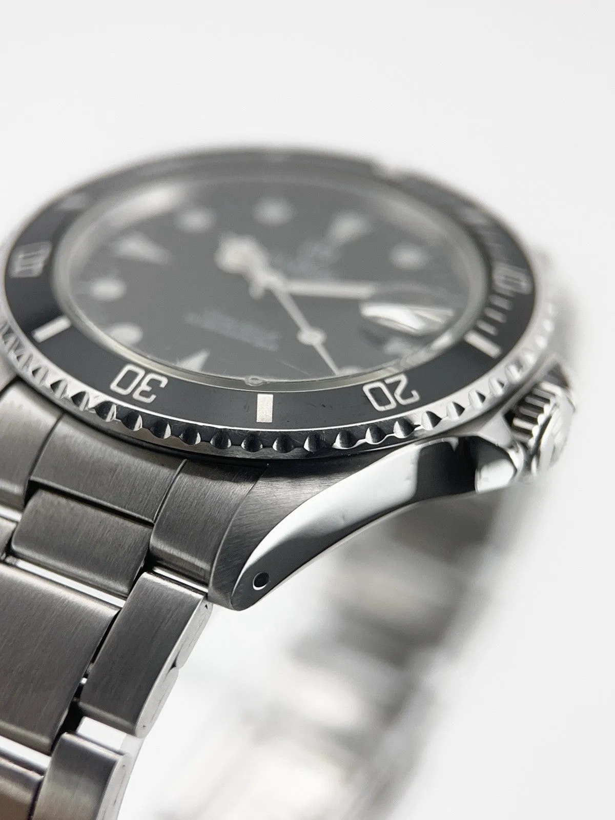 Tudor Submariner Stainless Steel Black Dial 36mm Automatic Mens Watch 75090
