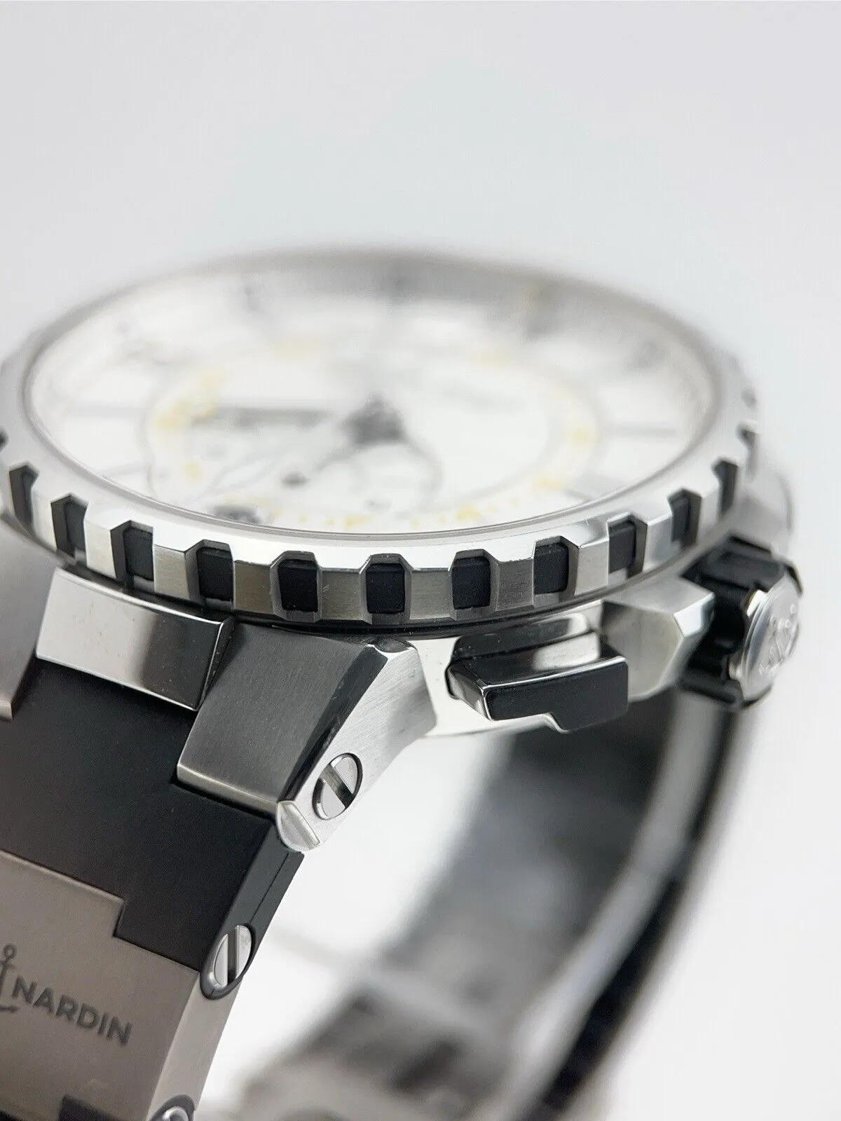 Ulysse Marine Regatta Stainless Steel White 44mm Automatic Men’s Watch 1553-155