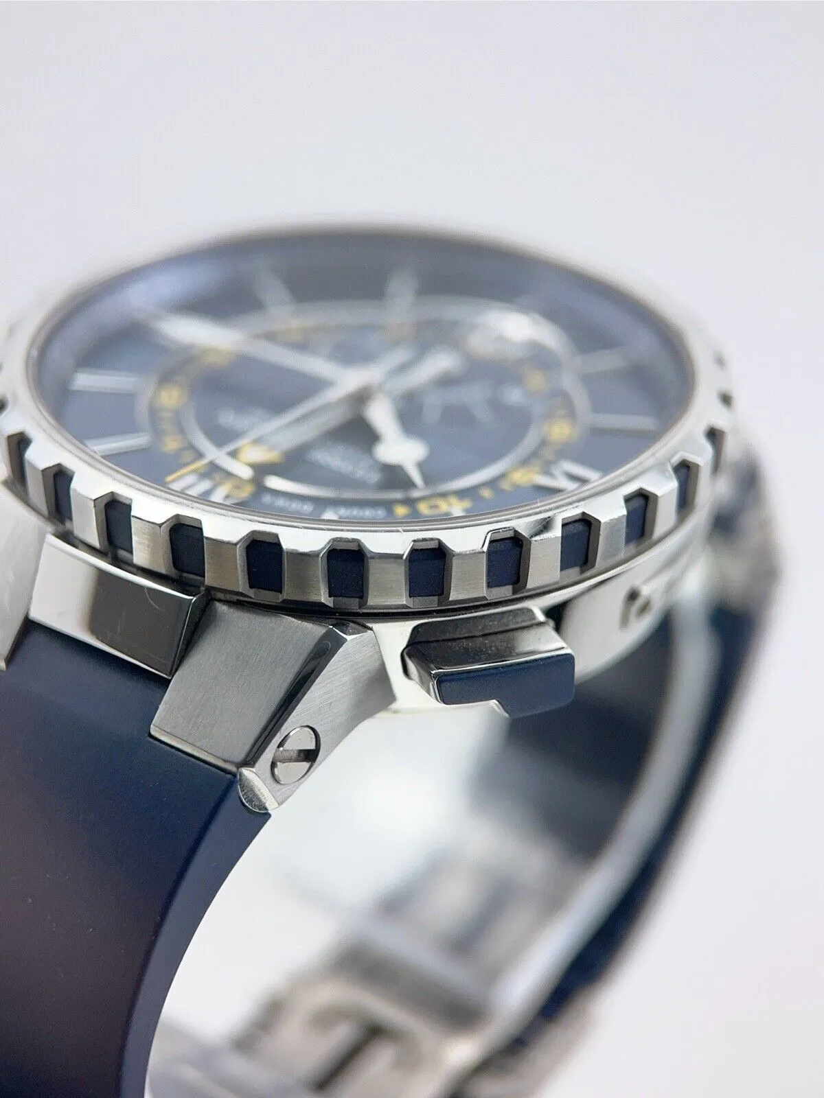 Ulysse Nardin Marine Regatta Steel Blue 44mm Automatic Men’s Watch 1553-155