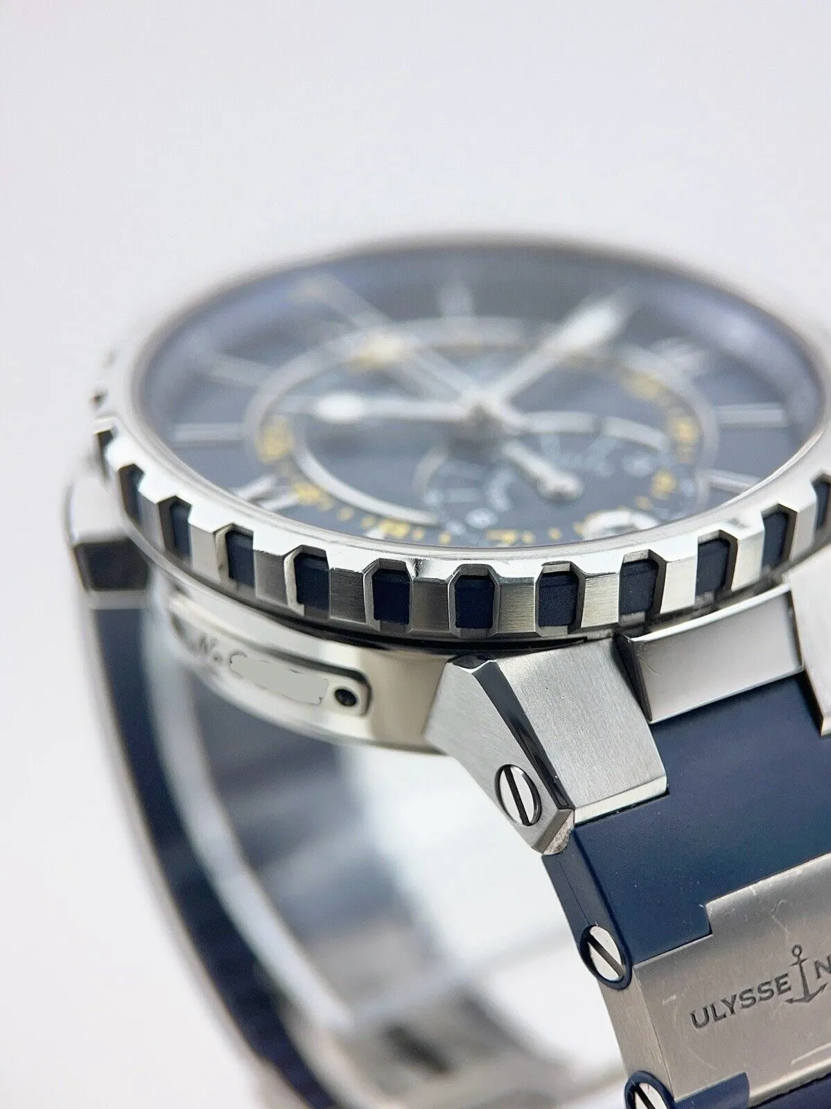 Ulysse Nardin Marine Regatta Steel Blue 44mm Automatic Men’s Watch 1553-155