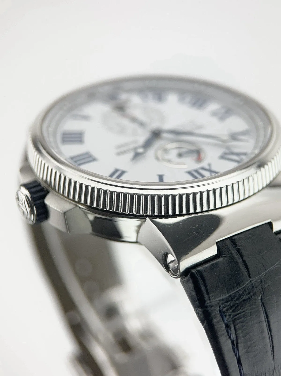 Ulysse Nardin Marine Steel White Dial 43mm Automatic Mens Watch 1183-122/40