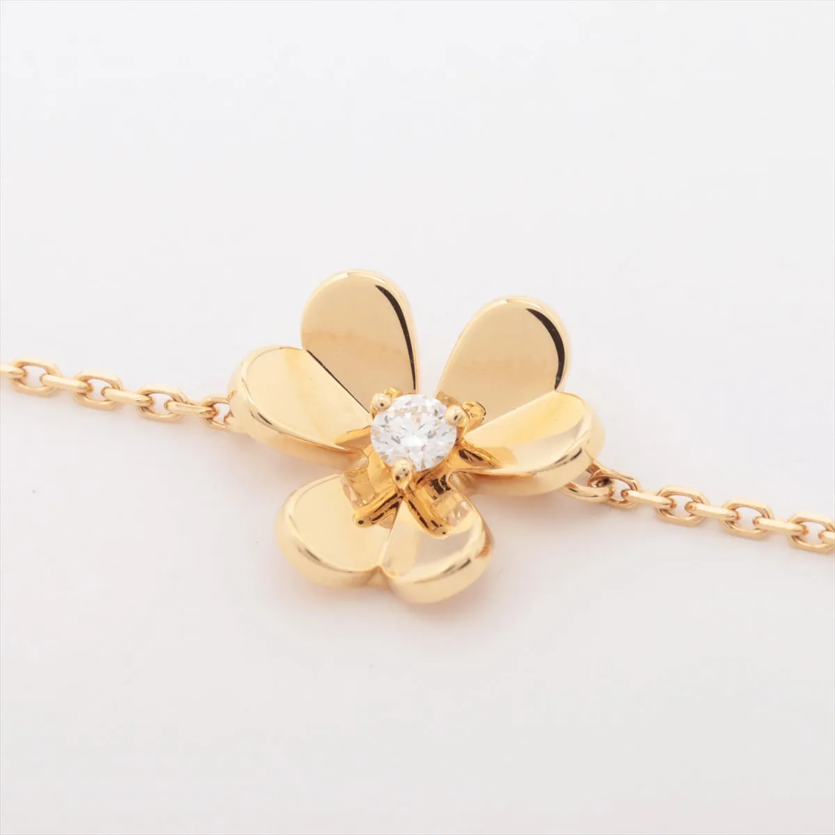 Van Cleef & Arpels Frivole Mini Diamond Bracelet - March 2024