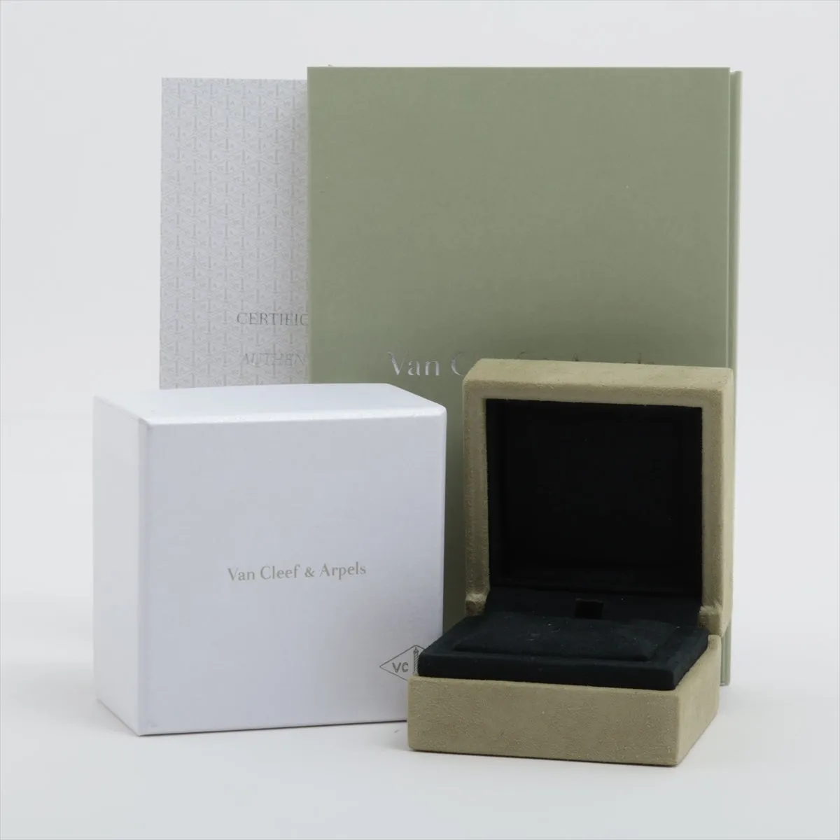 Van Cleef & Arpels Sweet Alhambra Mother of Pearl Necklace