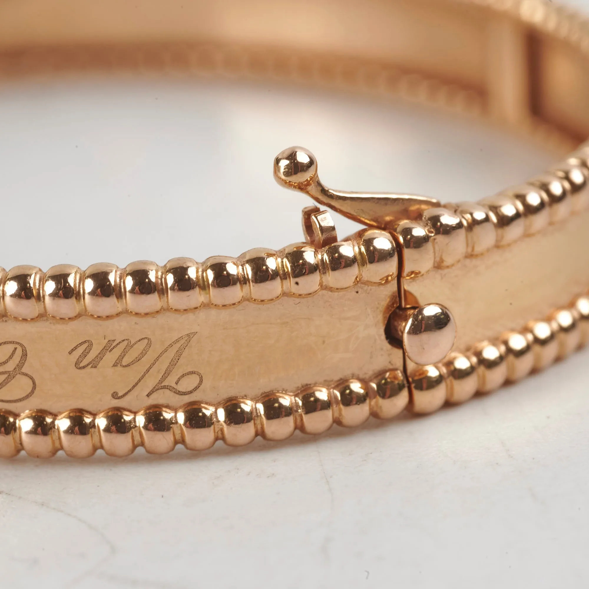 Van Cleef & Arpels VCA Perless Signature Bracelet Small Model Pink Gold 2020