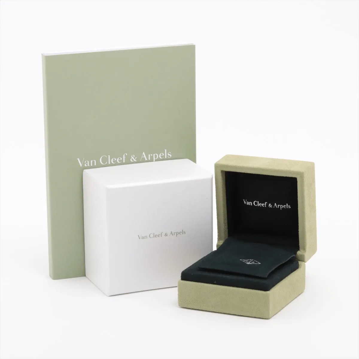 Van Cleef & Arpels Vintage Alhambra Chalcedony Necklace - March 2024