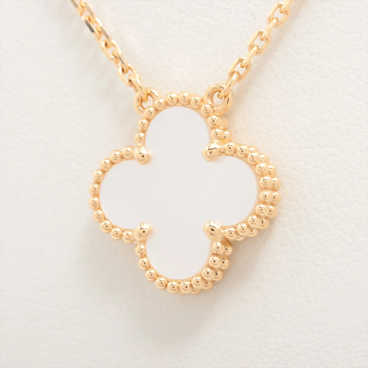 Van Cleef & Arpels Vintage Alhambra white mother of pearl Necklace 2023