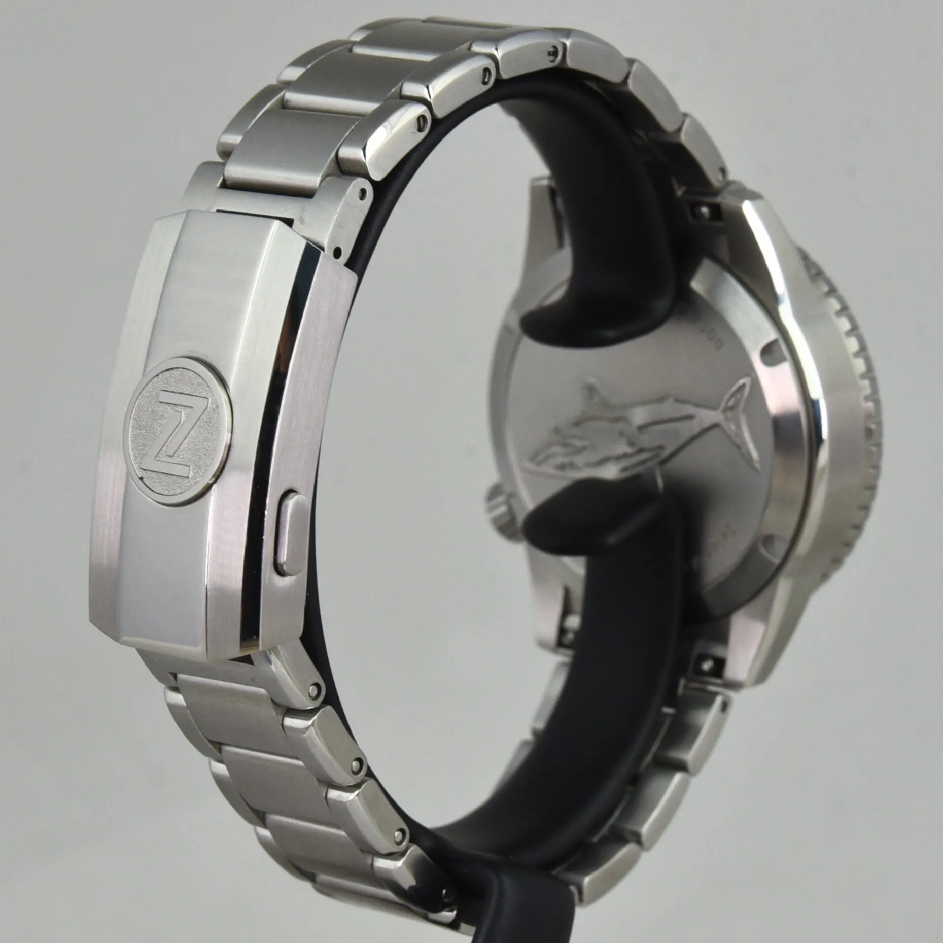 Zelos Mako GMT Mosaic MOP (Pre-owned)